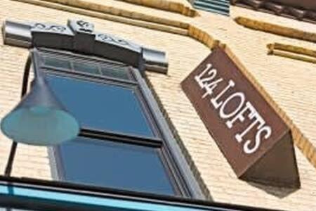 Hip Urban Loft - Small Town Charm - 124 Lofts #1 West Dundee Esterno foto