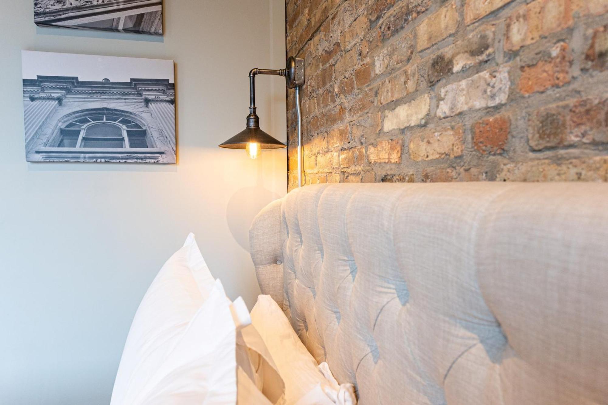 Hip Urban Loft - Small Town Charm - 124 Lofts #1 West Dundee Esterno foto